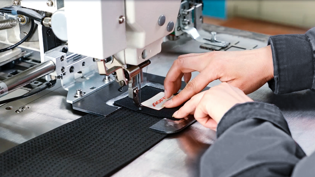 orthopedic brace, Sewing machine attaching fabric label